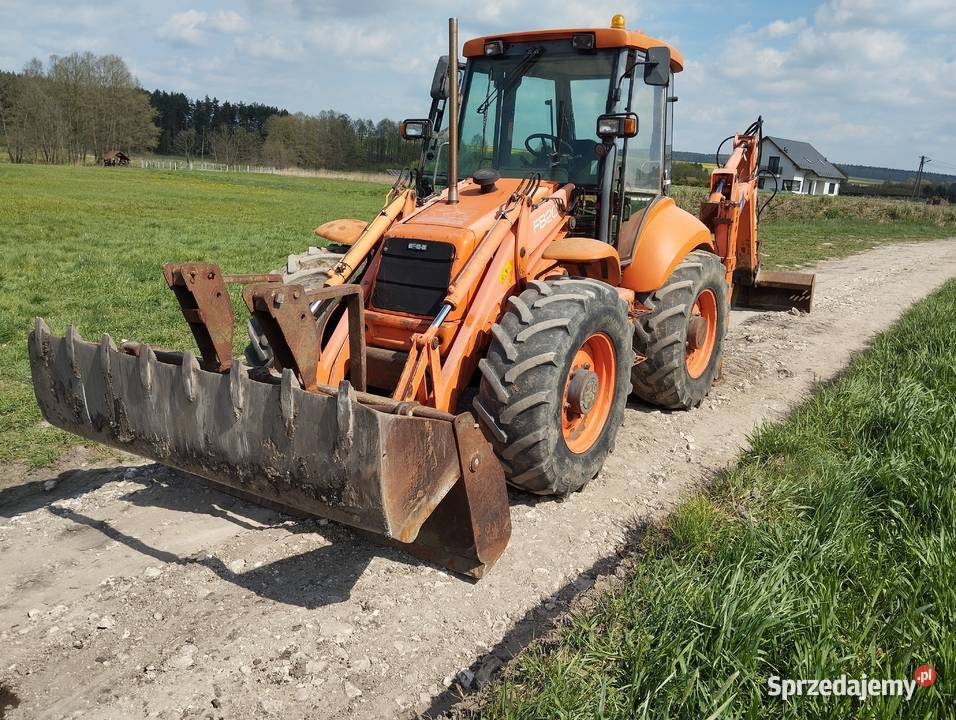 Koparko ładowarka Holland Hitachi JCB 4cx Kozłów