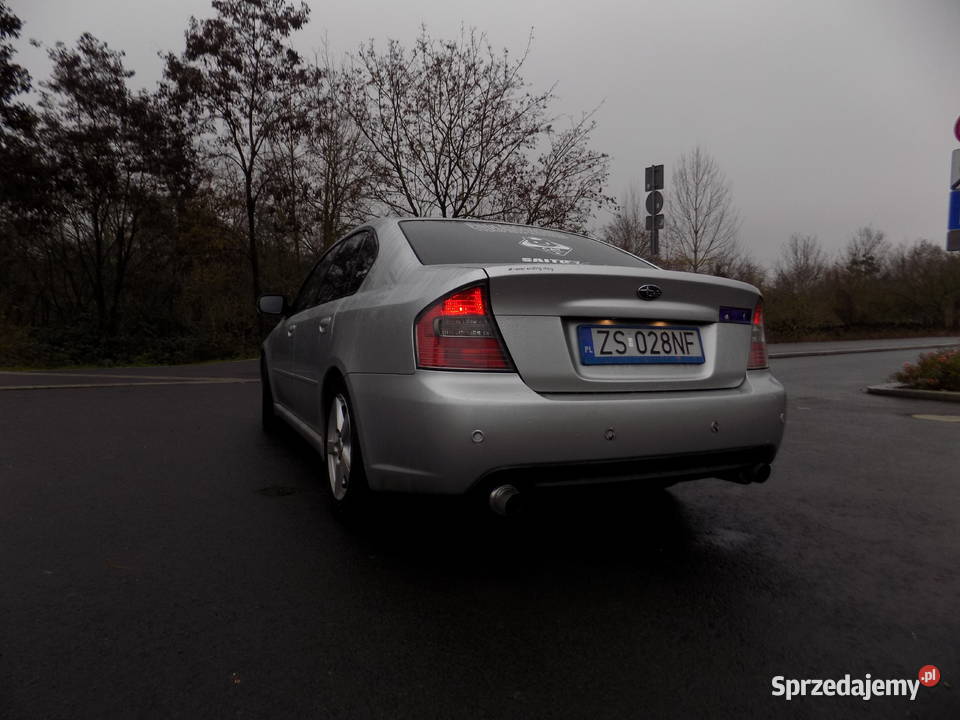 Subaru Legacy 25i AT Świeży Przegląd srebrny Szczecin