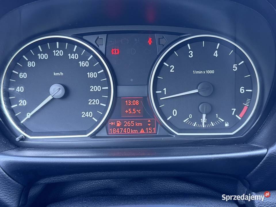 BMW e87 116i benzyna 2010 lift z Niemiec klima poduszka powietrzna Krzeszów