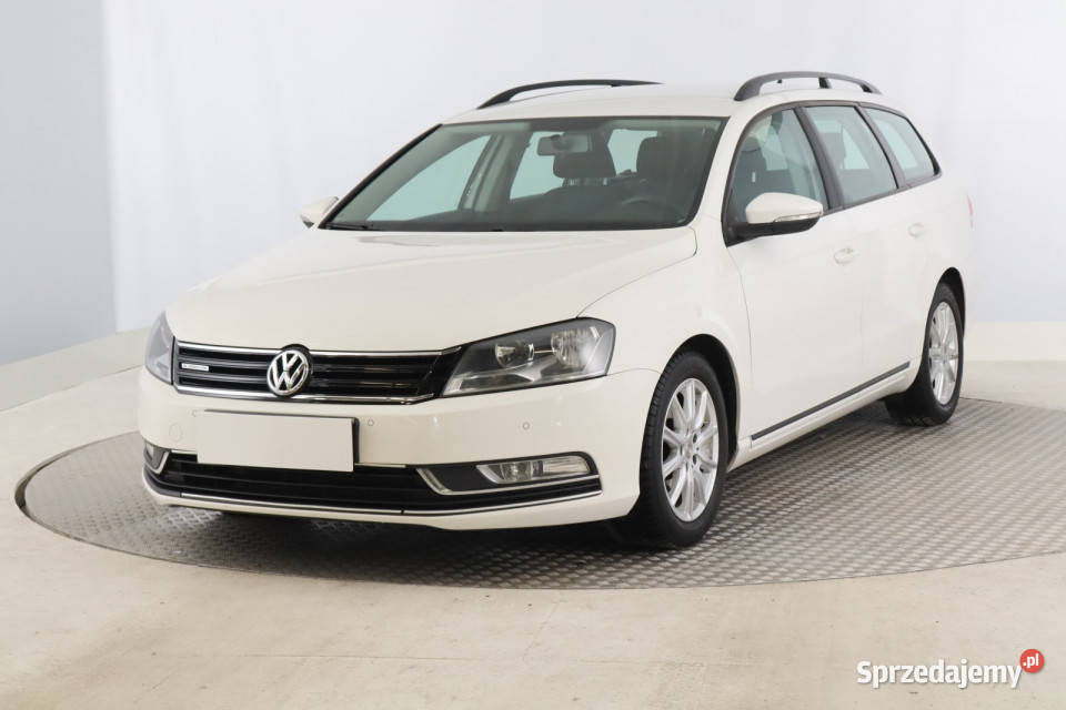 VW Passat 16 TDI klimatyzacja Samochody osobowe Zabrze