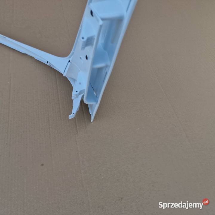 ACTROS MP4 OWIEWKA SPOILER REFLEKTORA PRAWEGO