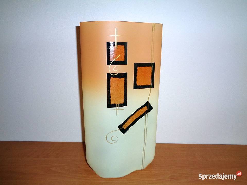 Wazon szklany firmy DECOGLASS