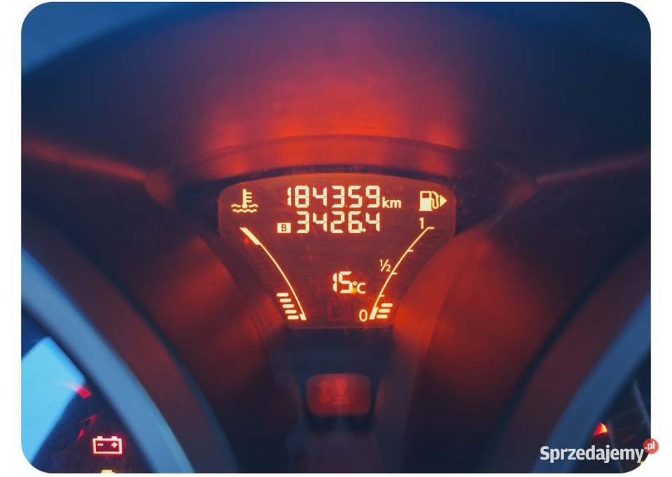 Nissan juke 16Gaz 2014r świetny stan Babice