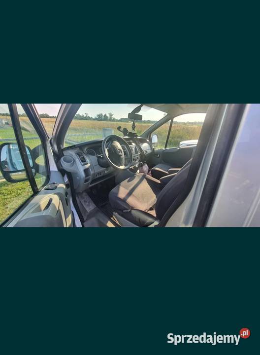 Sprzedam opla vivaro 25 CDTI 2007r 8 osob przyciemniane szyby Dąbrowa Górnicza