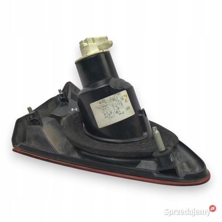 LAMPA PRAWA Nissan Qashqai I 0613r tylna tylnia