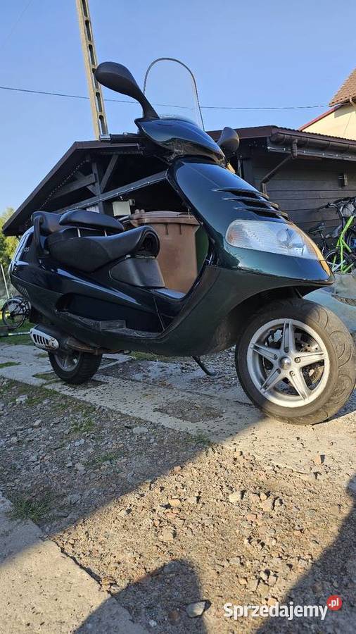 Sprzedam skuter pas napędowy Piaggio Tomice