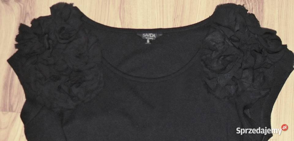 Sukienka z dzianiny w kolorze czarnym marki Wieleń