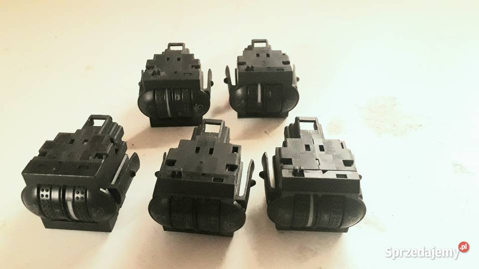 Włącznik awaryjny podgrzewania szyb vw passat b5 podlaskie Sokółka