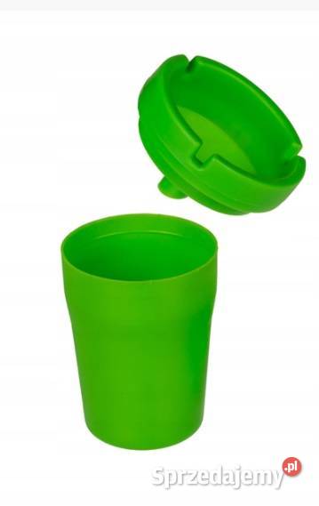 Popielniczka w Kształcie Kubka Zamykana z Ostrowy nad Okszą