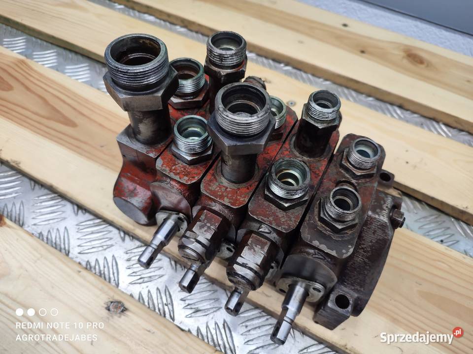 Rozdzielacz hydrauliczny 189723 Manitou MLT 626 wielkopolskie Wilkowo
