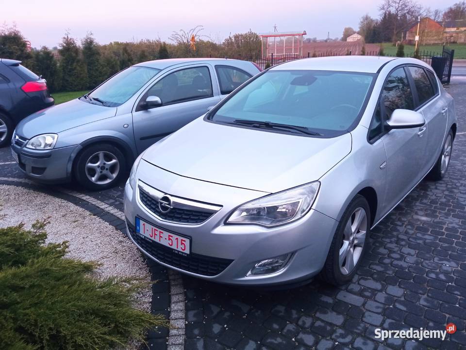 Opel Astra J 2010 benzyna gaz super stan Chełmno