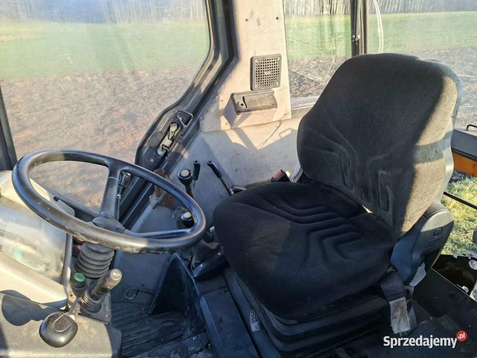 Ciągnik rolniczy renault Ładowacz czołowy małopolskie sprzedam