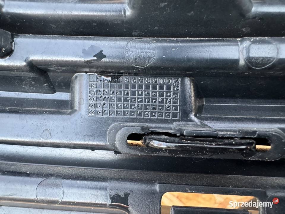 Grill atrapa chłodnicy skoda kamiq 658 19 czarny Atrapy Międzychód sprzedam