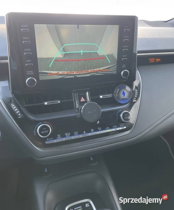 Toyota Corolla Touring Dynamic Business 18 Lublin