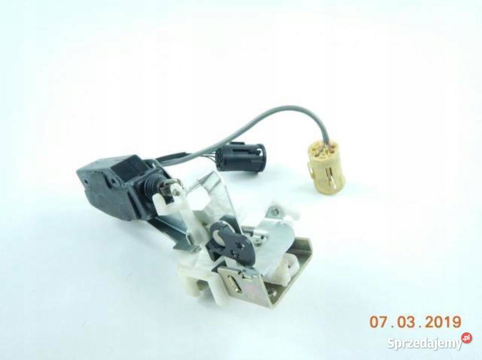 ZAMEK DRZWI PRAWY PRZÓD JAGUAR XJ6 VANDEN PLAS