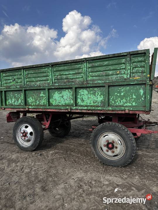 Przyczepa wywrotka do poprawek