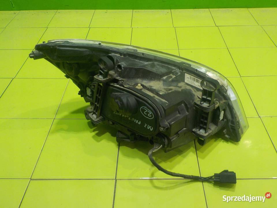 VOLVO S60 II V60 I 13r XENON lampa lewa przod Suków sprzedam