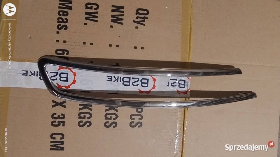 Do Citroena Berlingo IV 2020r Ramka Atrapa Chrom Rok produkcji 2020