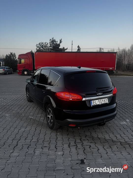 Ford S Titanium Łódź