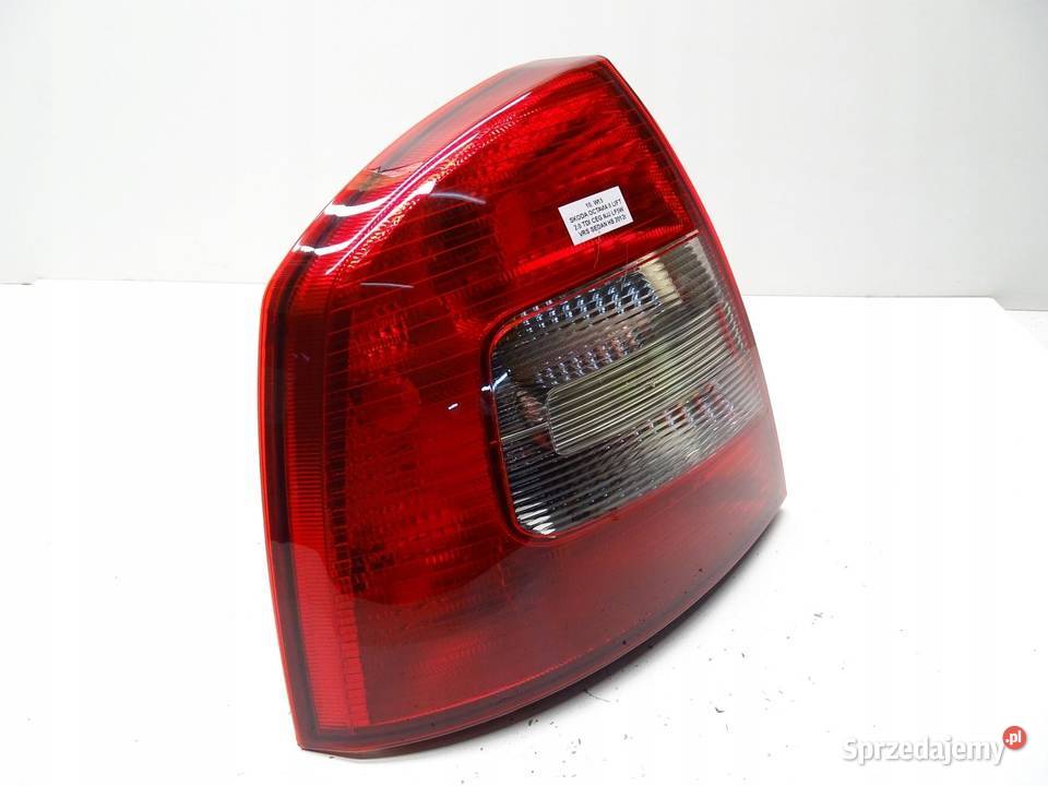 LAMPA LEWA LEWY TYŁ W BŁOTNIK SKODA OCTAVIA II