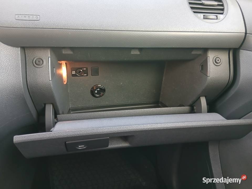 VW Caddy Maxi 16 TDI DSG Rampa inwalidy