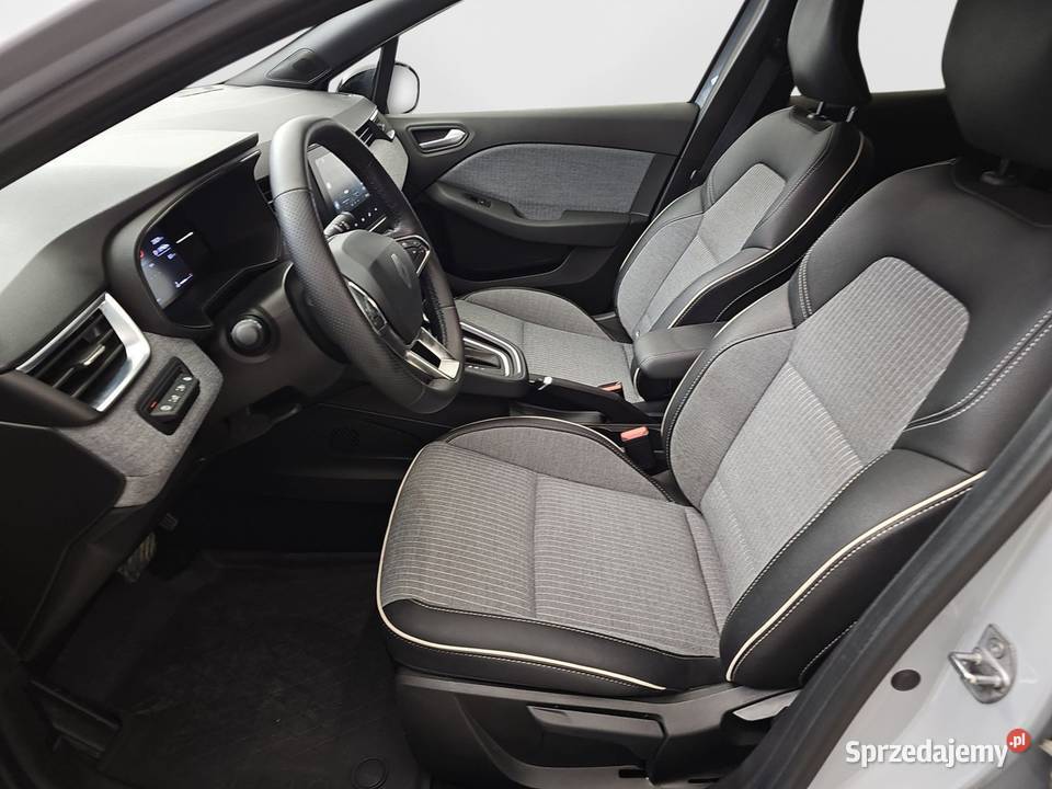 Clio 10 TCe Techno XTronic 999cm3