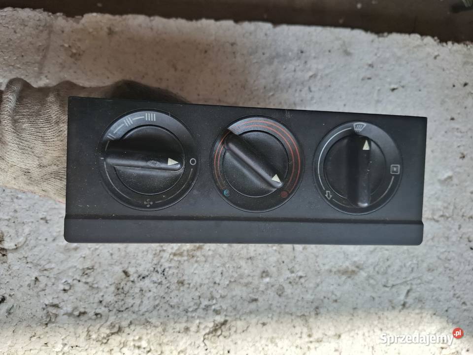 Panel Klimatyzacji Audi 80 B4 Wisznice sprzedam