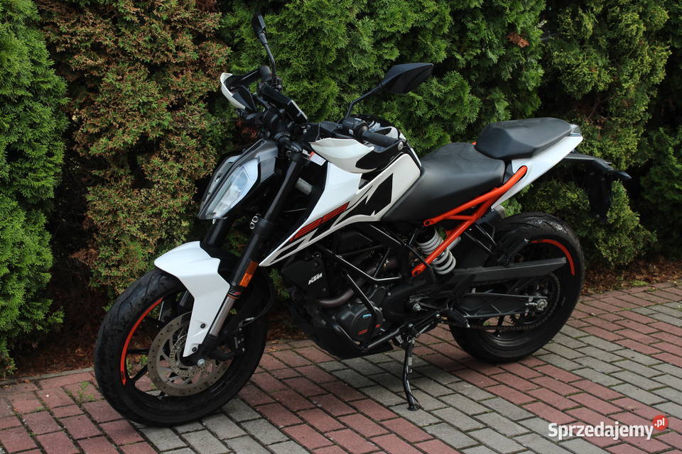KTM DUKE 125 2019 super Stan Raty na telefon Goleniów sprzedam