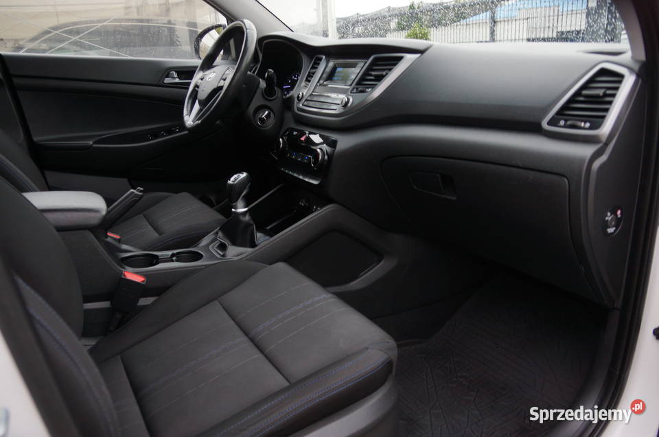 Hyundai Tucson 16 Benzyna 132 Klima Grzana hak Nowy Sącz
