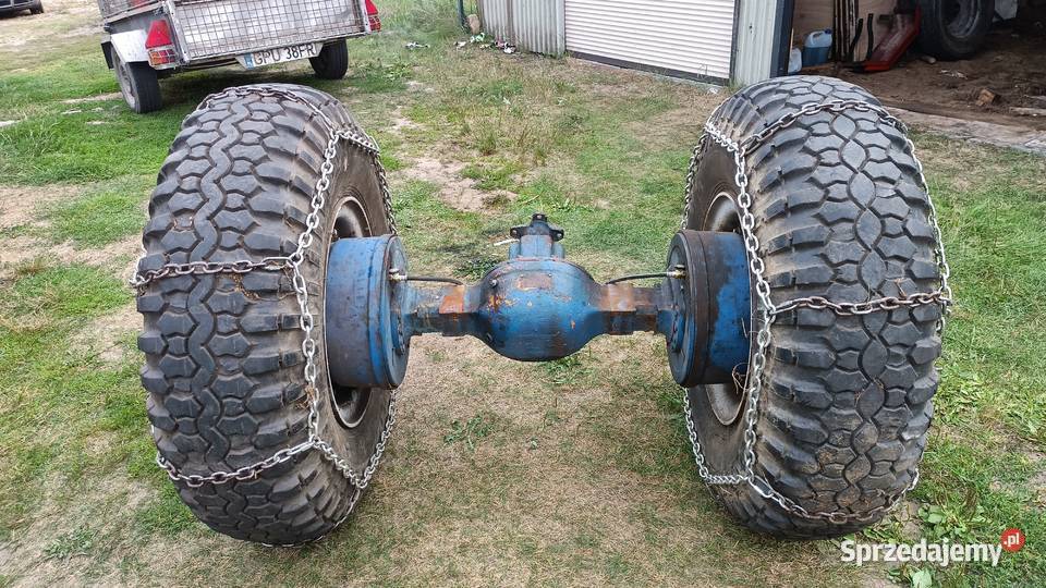 Tylny most bułgar z kołami Żelistrzewo