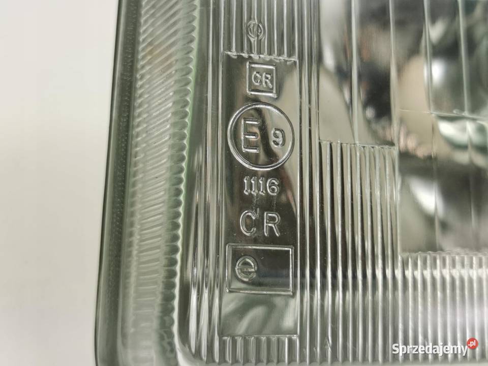 LAMPA LEWY PRZÓD FIAT 127 19711995 VALEO 084886