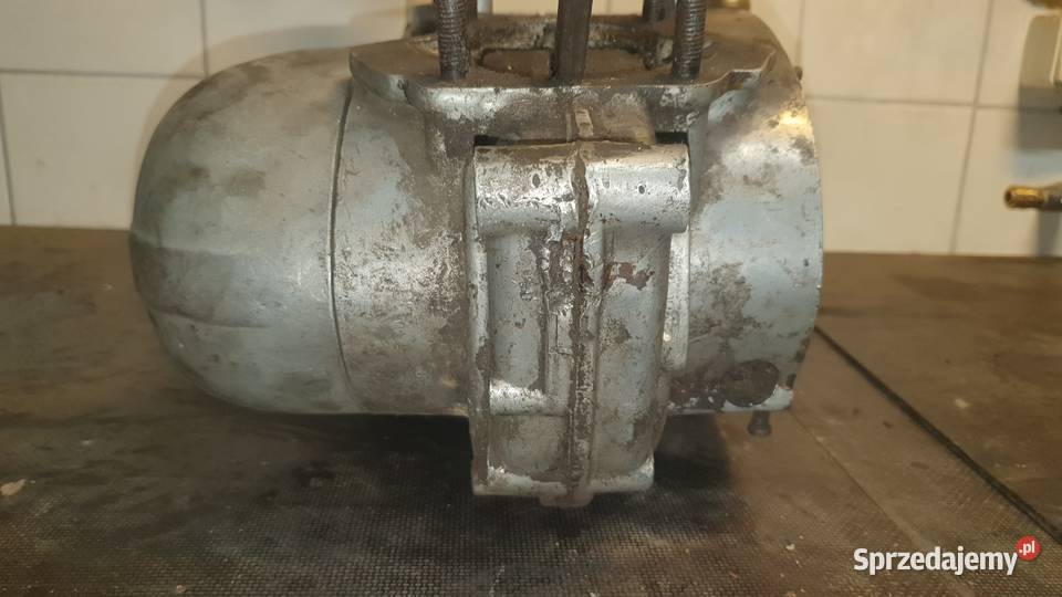 IŻ PLANETA Silnik kartery wał cylinder zamiana Dobrzejów