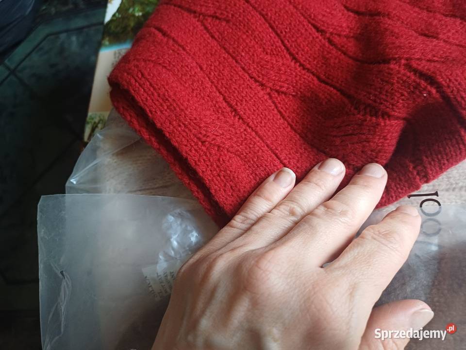Sprzedam nowe szaliki Nakrycia głowy, szaliki i rękawiczki Warszawa