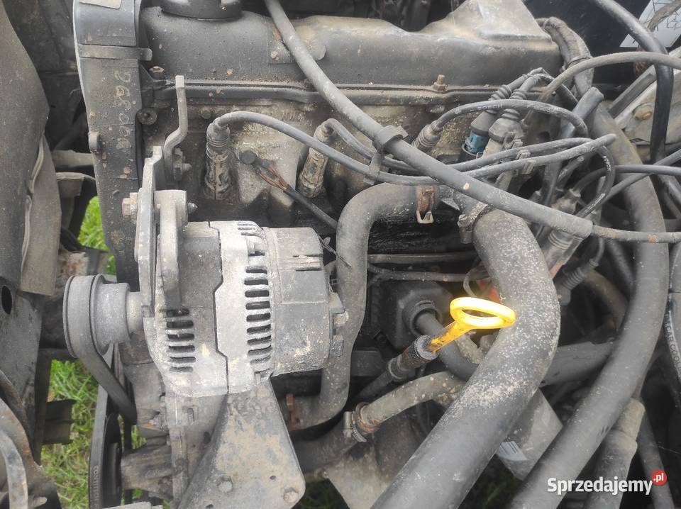Słupek silnika 20 ABT 90 Audi 80