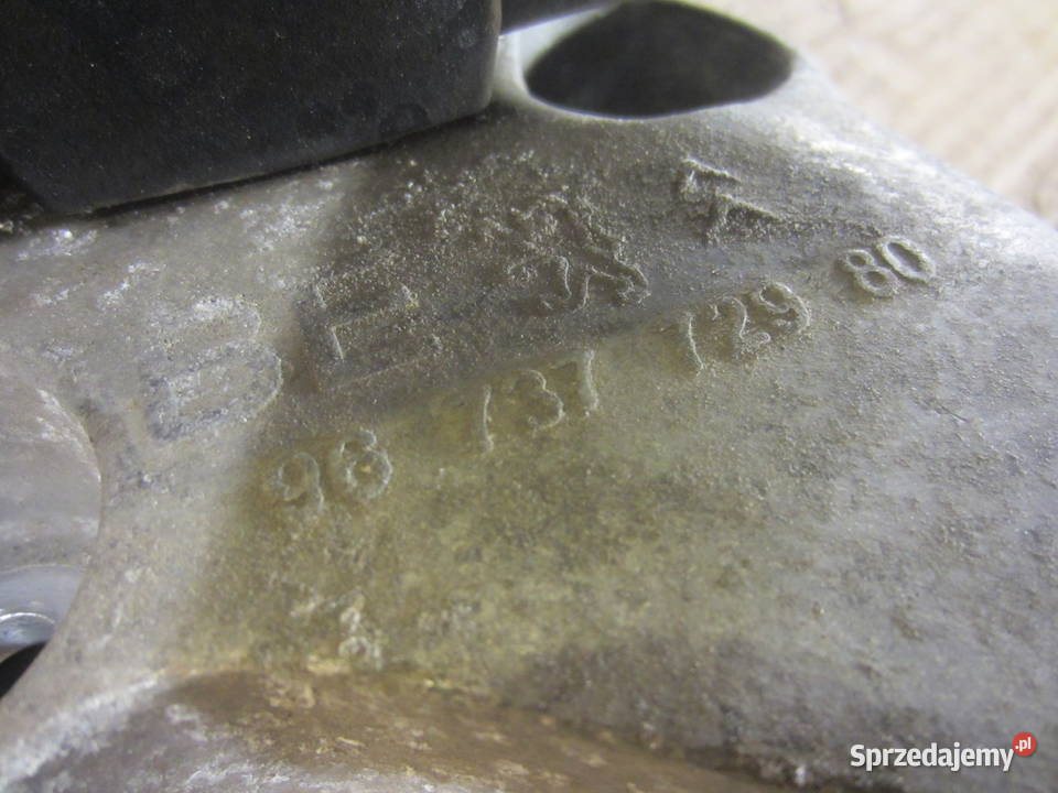 Łapa poduszka skrzyni biegów Peugeot 308 2013 zachodniopomorskie Szczecin