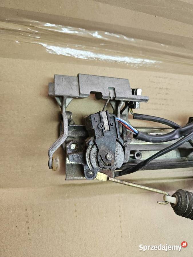 Klamka drzwi kierowcy Bmw e32 e34 Lublin