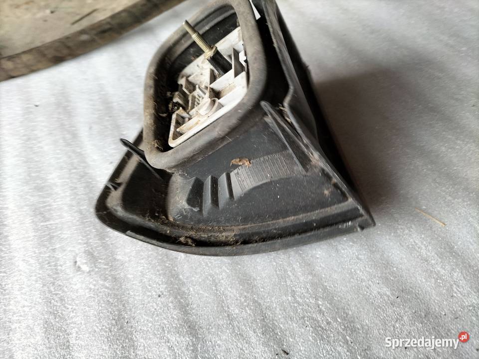 CITROEN XANTIA LAMPA TYŁ PRAWA Oświetlenie Kamień-Kolonia sprzedam