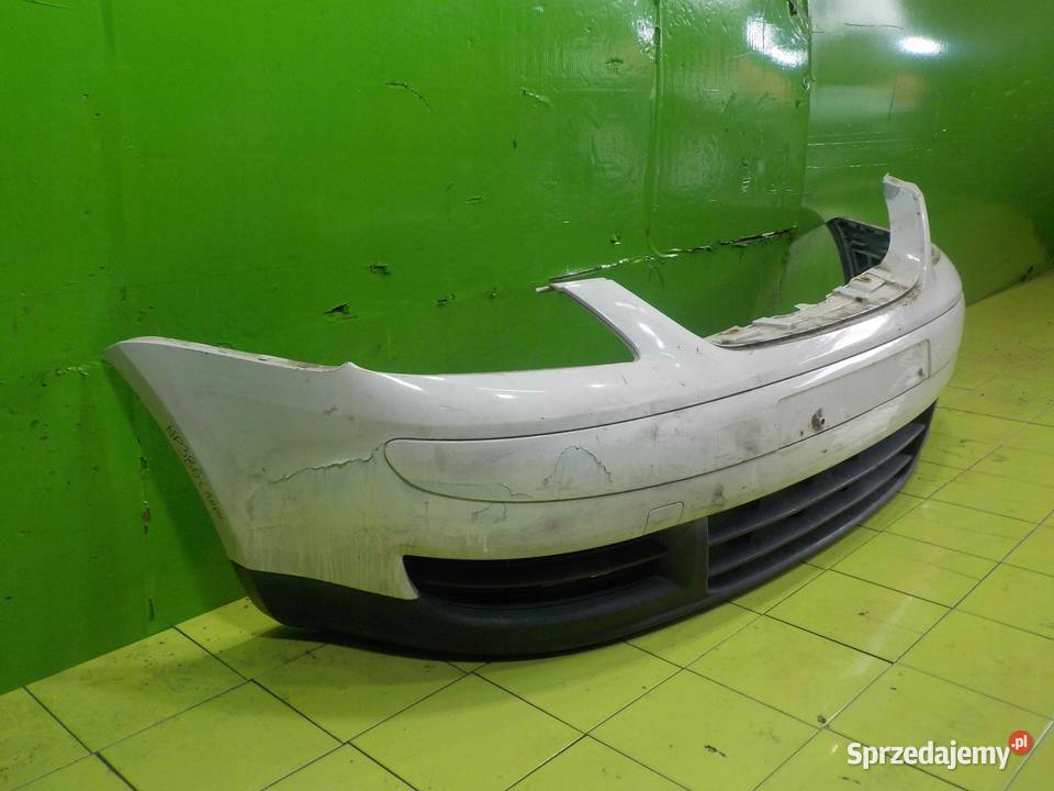 VW CADDY III 08r zderzak przod Suków