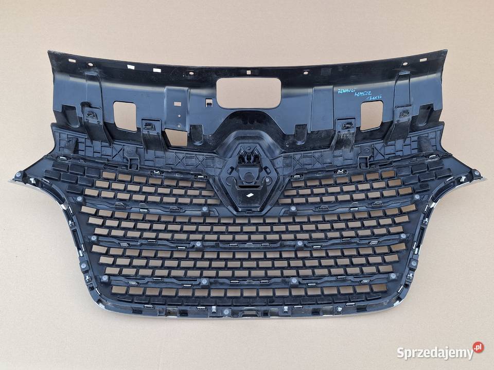 RENAULT MASTER 4 IV GRILL ATRAPA CHŁODNICY CHROM Bieleń sprzedam