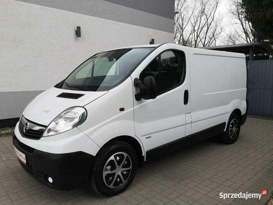Opel Vivaro 20 CDTI 115 Klima HAK Ledy 3 osobowy ESP Strzegom