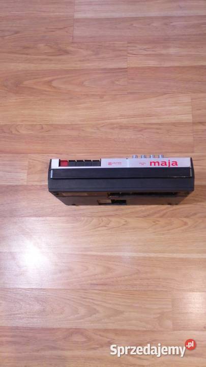 Stary radiomagnetofon Maja UNITRA Eltra z czasów Dobieszowice