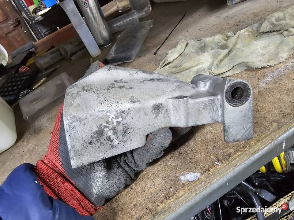Honda XL 1000 osłona zębatki XL1000 pokrywa kapa