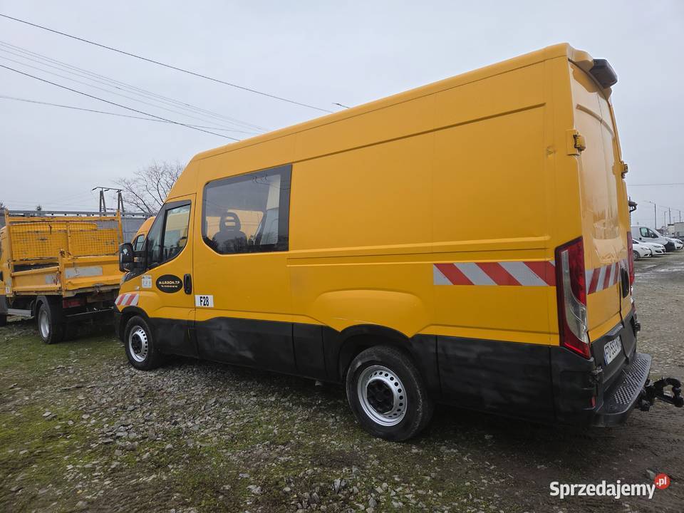 Iveco Daily Brygadówka Rok produkcji 2019 Krasne