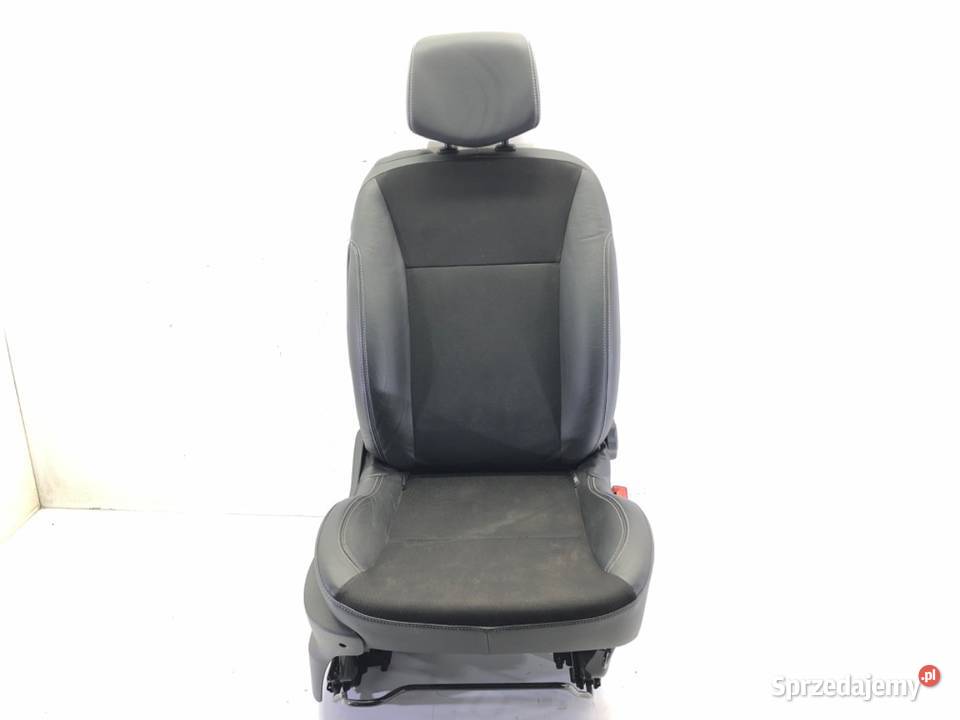 FOTEL PRAWY PRZÓD RENAULT CLIO III Hatchback podkarpackie