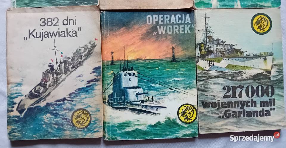 Zestaw 8 ksiażeczek z serii Żółty Tygrys z lat Antykwariat