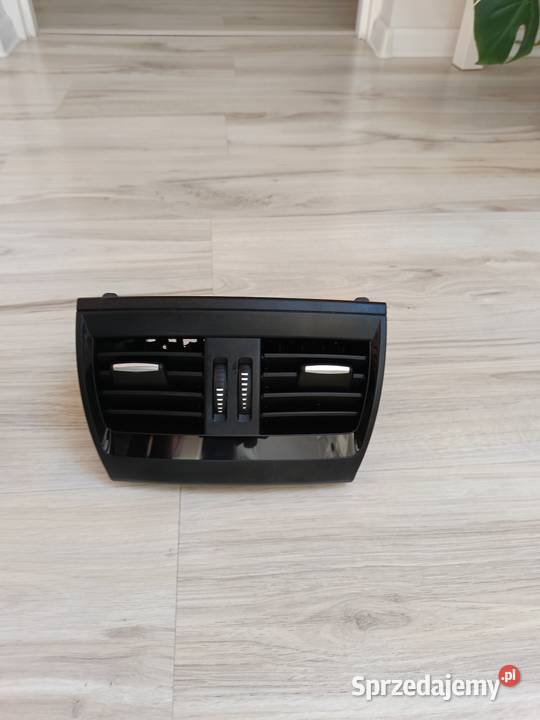 Tylna kratka wentylacyjna BMW X5 F15 2016 sprzedam