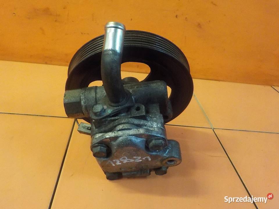 MITSUBISHI L200 25 DID 08r 136 4D56 pompa Suków sprzedam