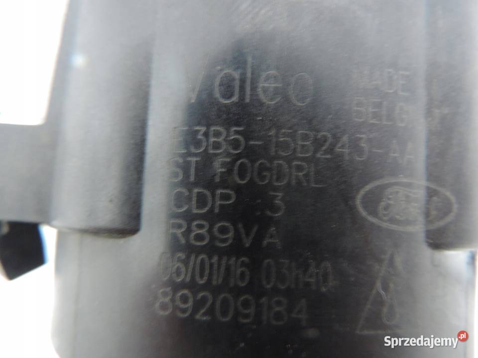 FORD ECOSPORT HALOGEN E3B515B243AA