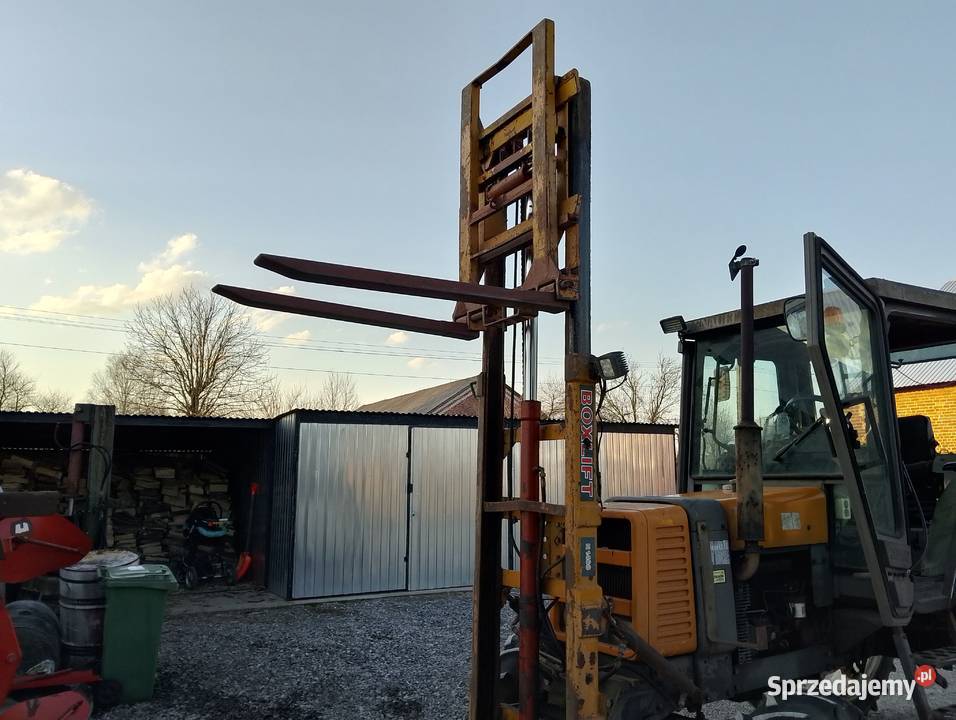 Maszt z przesuwem bocznym do ciągnika