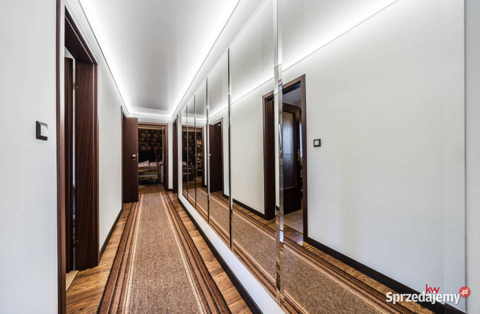 Dom wolnostojący Walerianowo 200m2
